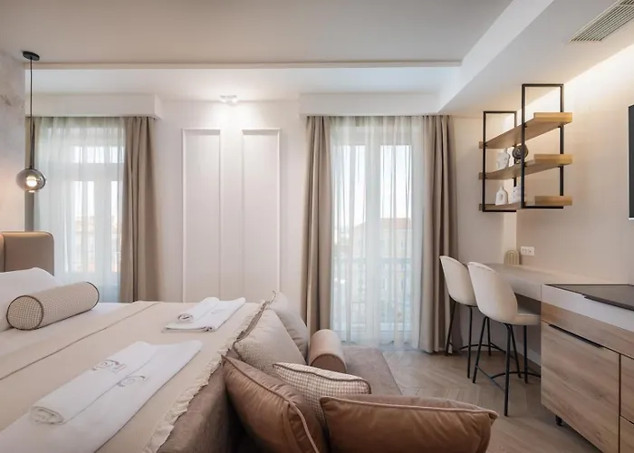 Le Prestige Luxury , Self Check-in, Minutes From Waterfront