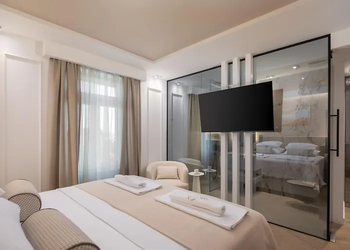 Pensionat Le Prestige Luxury , Self Check-in, Minutes From Waterfront