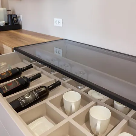 Le Prestige Luxury , Self Check-in, Minutes From Waterfront