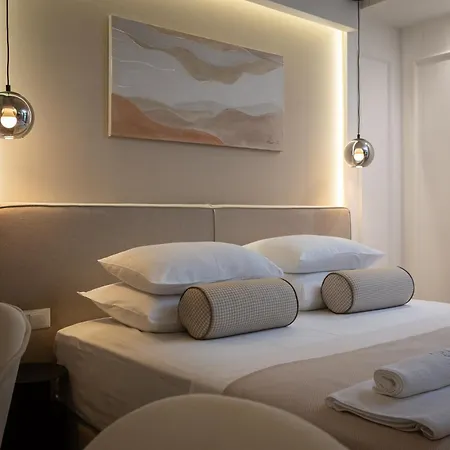 Maison d'hôtes Luxury Le Prestige Few Minutes From Split's Iconic Waterfront Split