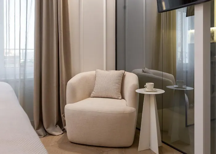 Πανσιόν Le Prestige Luxury , Self Check-in, Minutes From Waterfront Σπλιτ