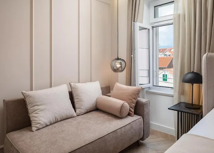 Le Prestige Luxury , Self Check-in, Minutes From Waterfront 4*