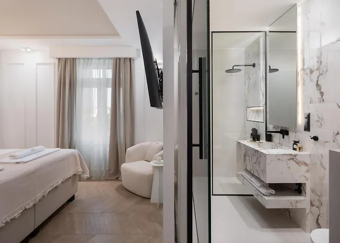 Penzion Le Prestige Luxury , Self Check-in, Minutes From Waterfront