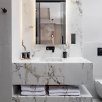 Le Prestige Luxury , Self Check-in, Minutes From Waterfront 4* Split