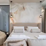 Le Prestige Luxury , Self Check-in, Minutes From Waterfront Konukevi 4*
