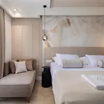 Le Prestige Luxury , Self Check-in, Minutes From Waterfront 4*